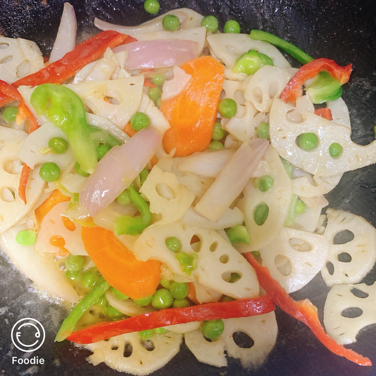 豌豆莲藕小炒年夜饭