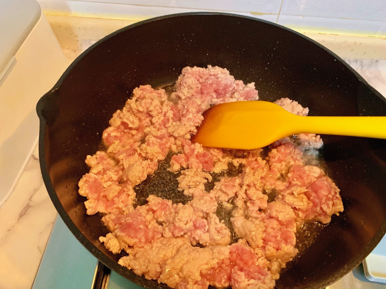 万能拌饭拌面酱（香菇肉酱）