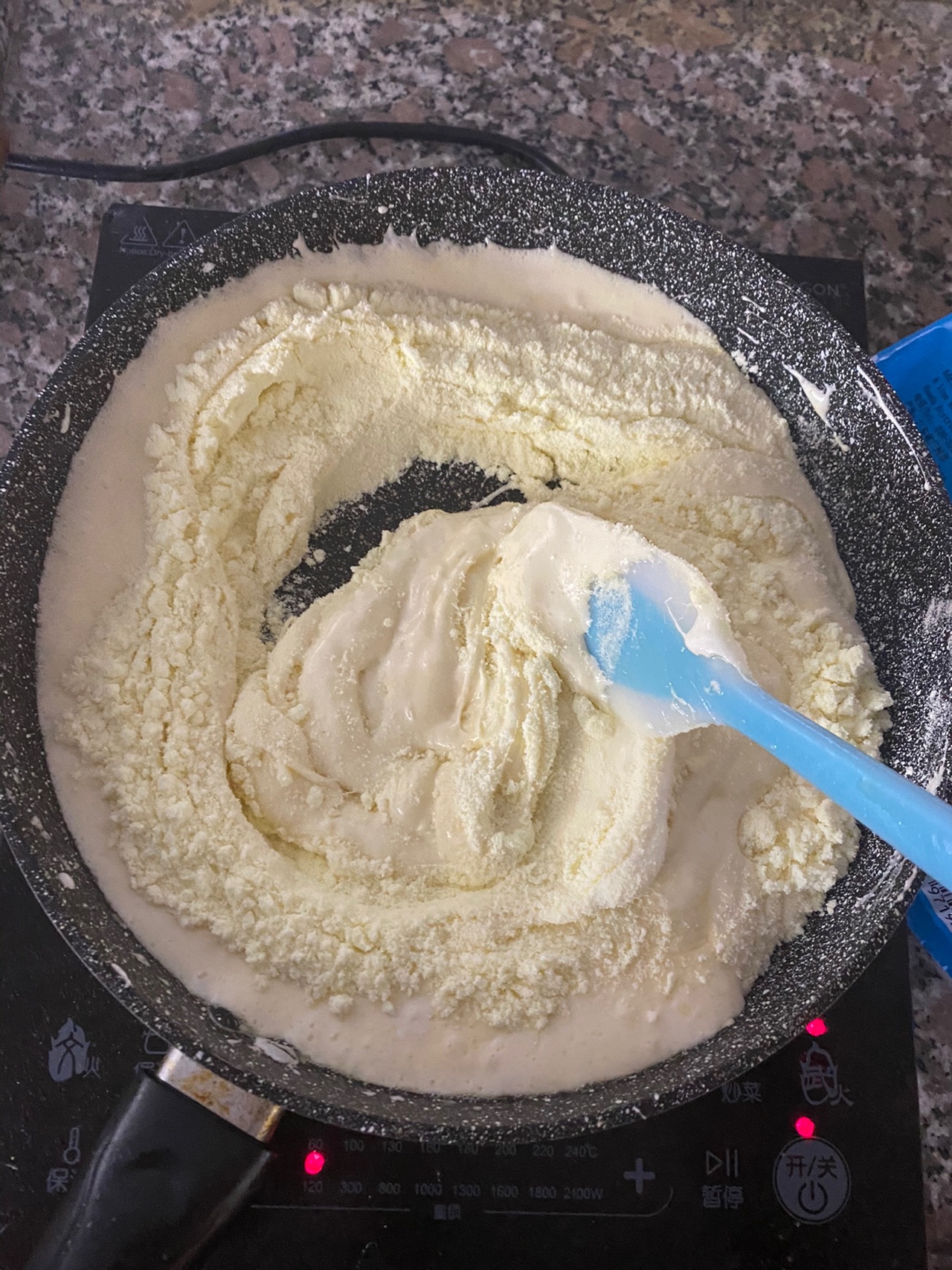 网红奶香核仁枣