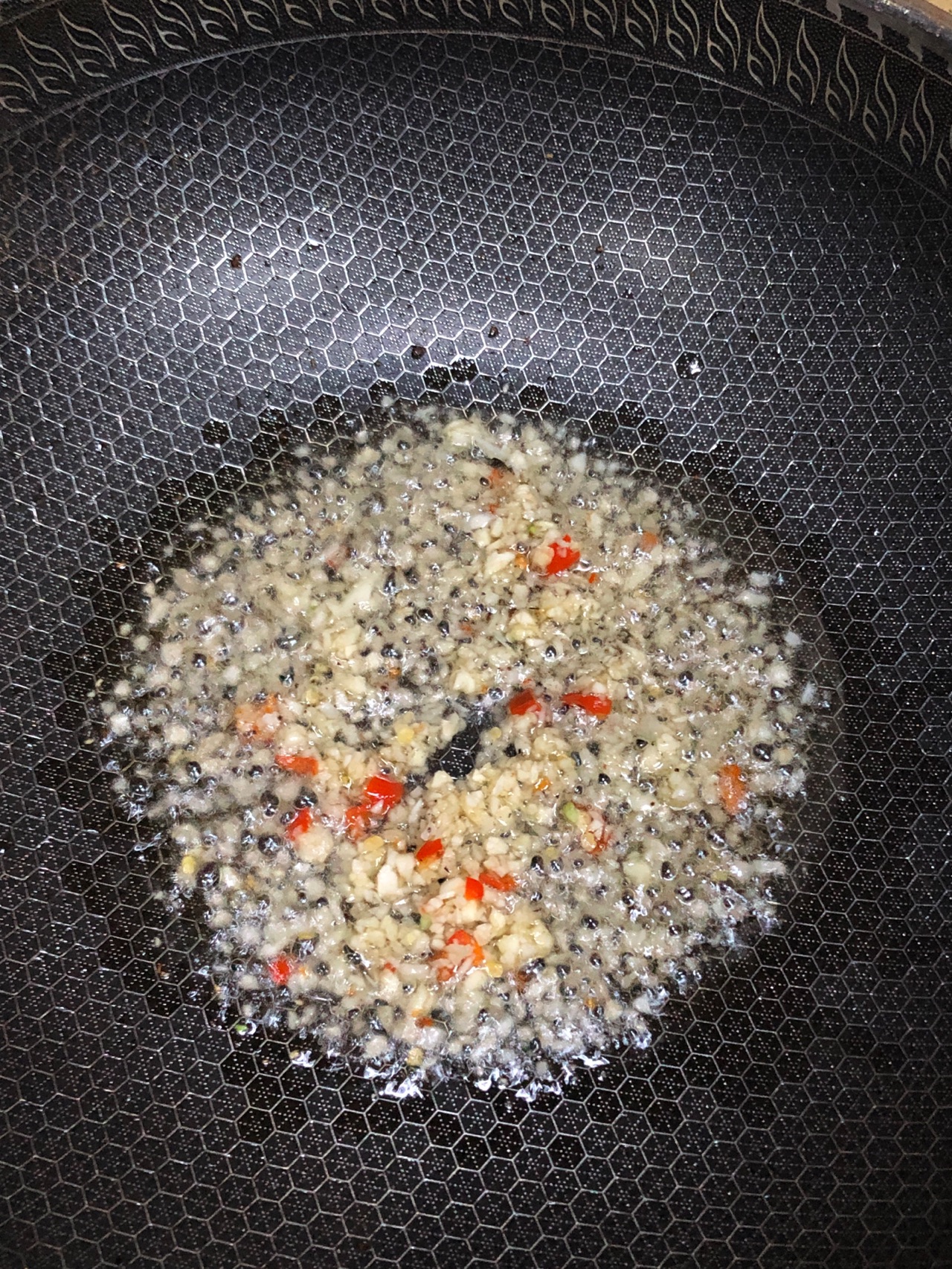 网红炸鸭脚