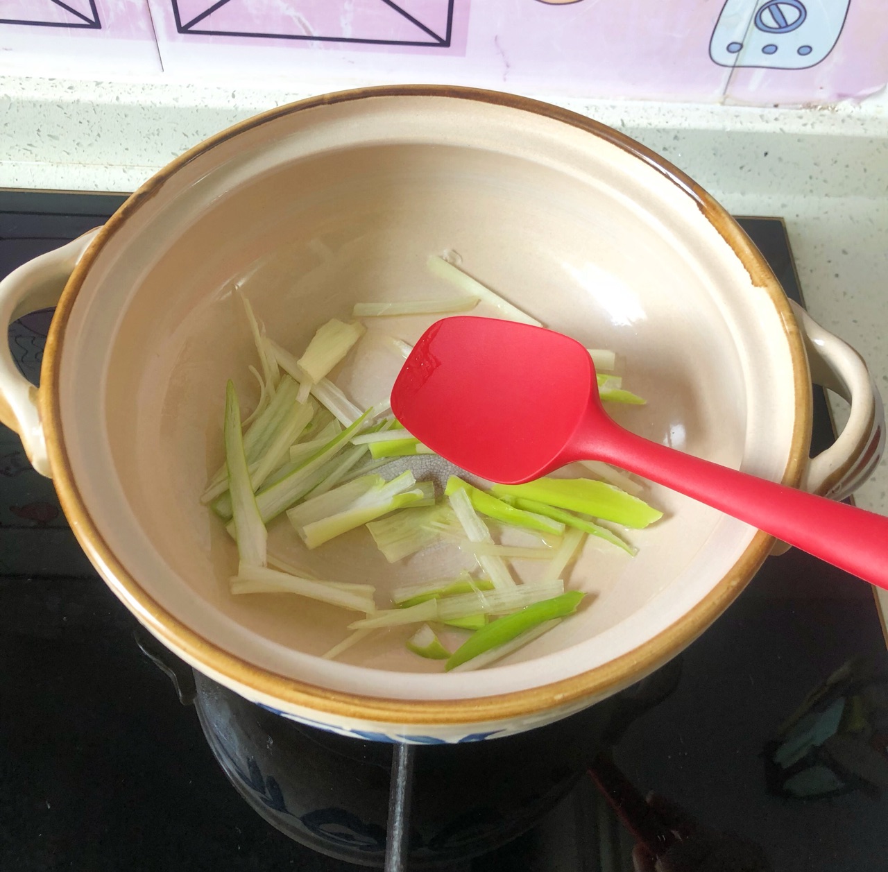 ㊙️【味好美寿喜锅风味~鱼丸虾饺胡萝卜汤锅】
