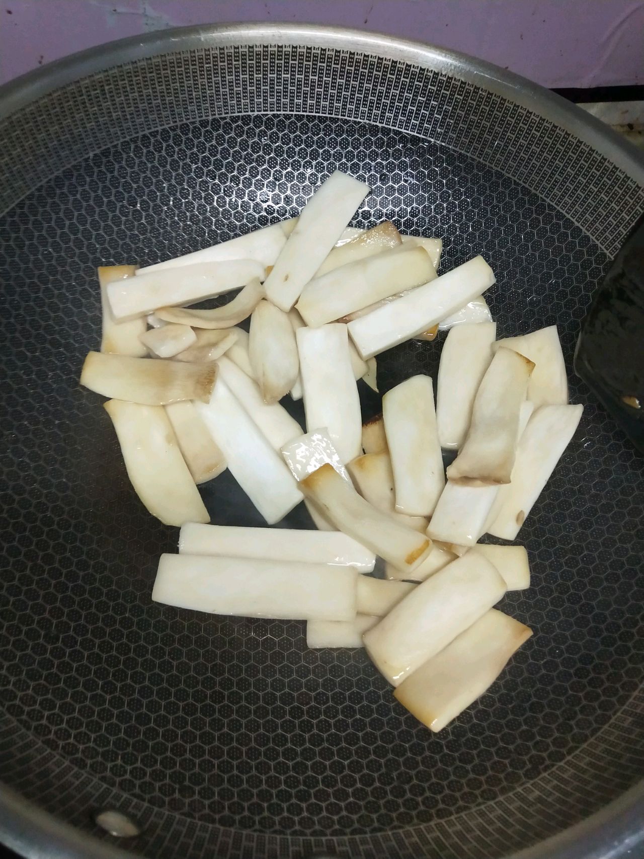 微麻微辣的杏鲍菇炒子鸡