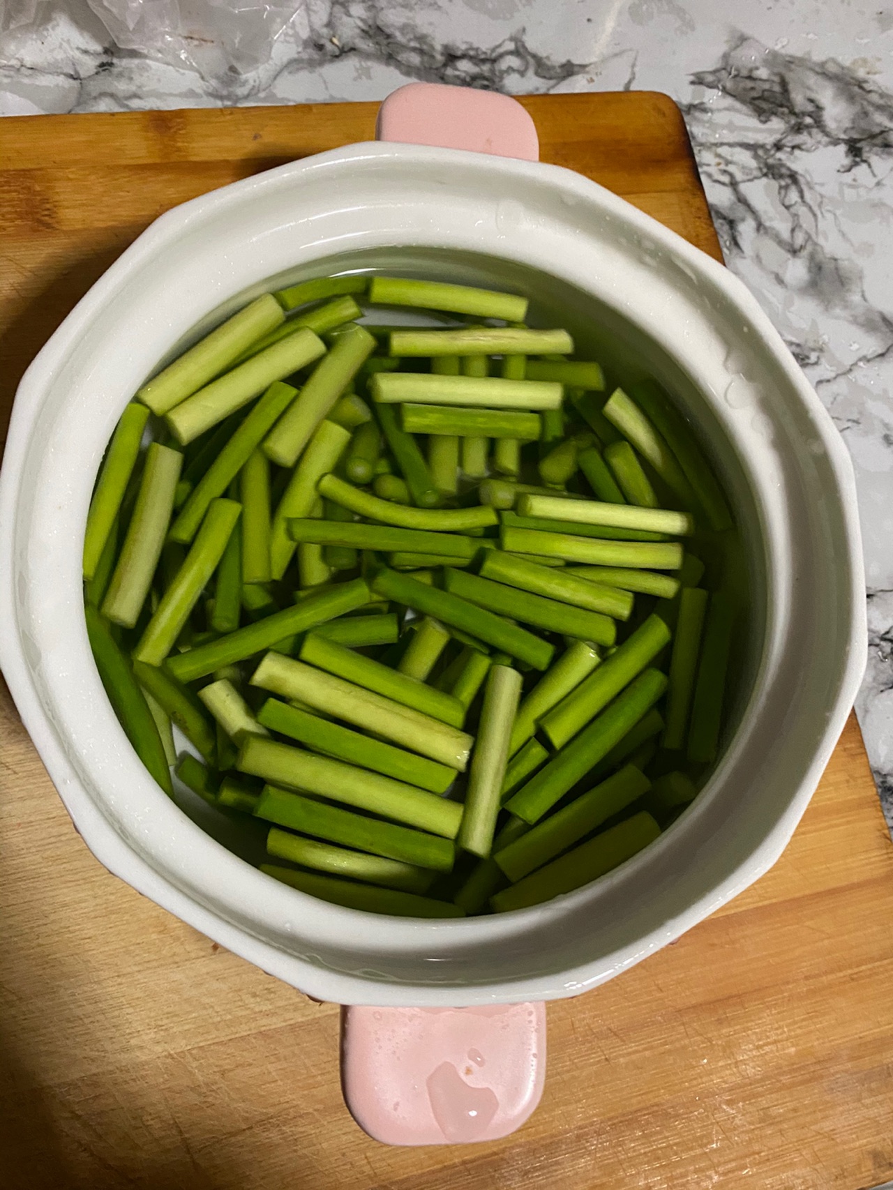 我的减脂期食谱—蒜苔炒鸡蛋