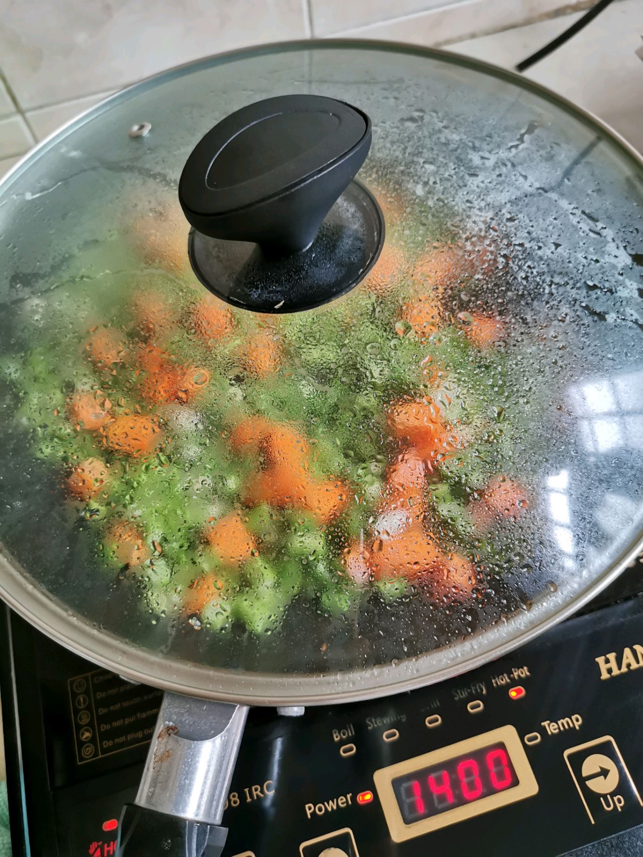 午餐肉蔬菜丁