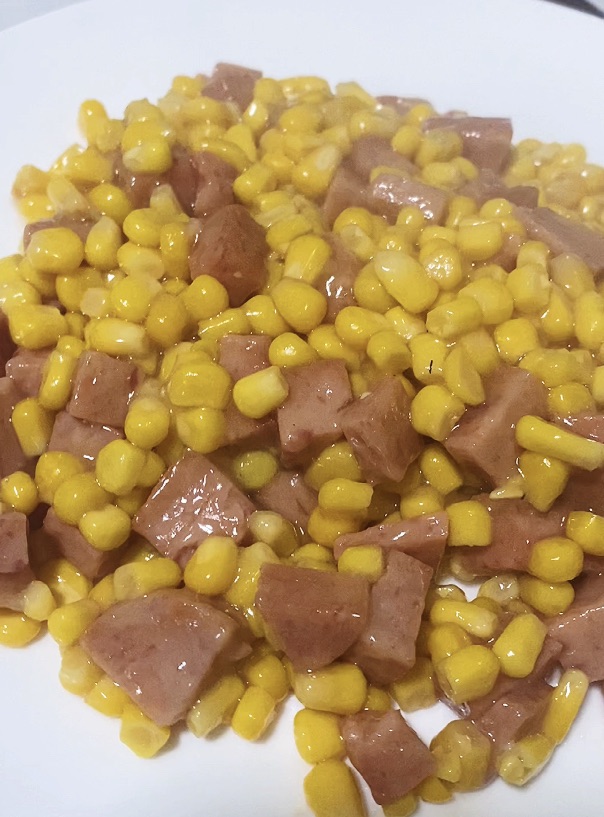 午餐肉玉米粒