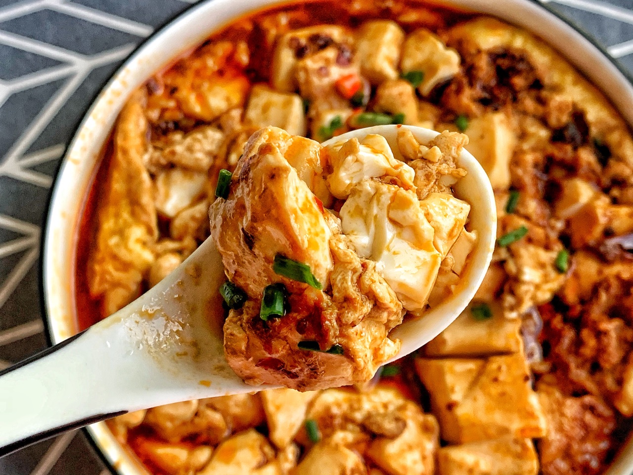 无敌诱人鸡蛋抱豆腐