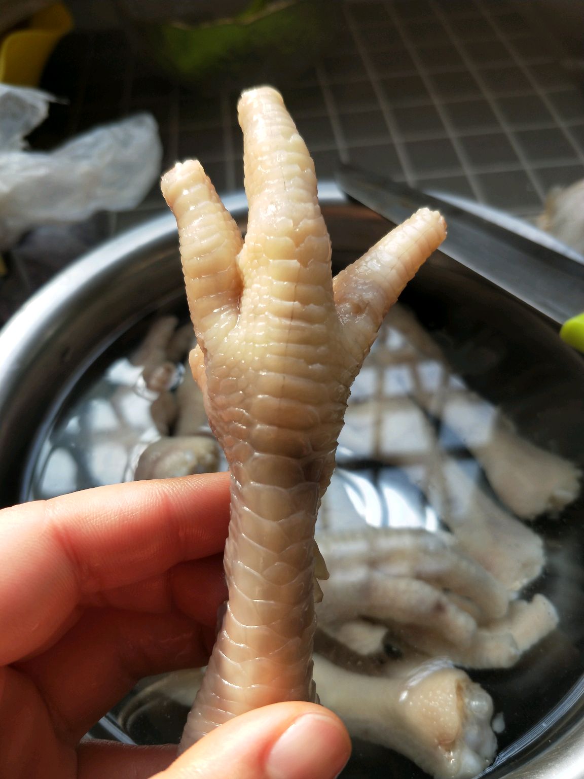 无骨柠檬鸡爪