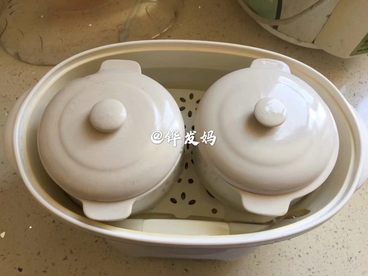 乌鸡莲子汤