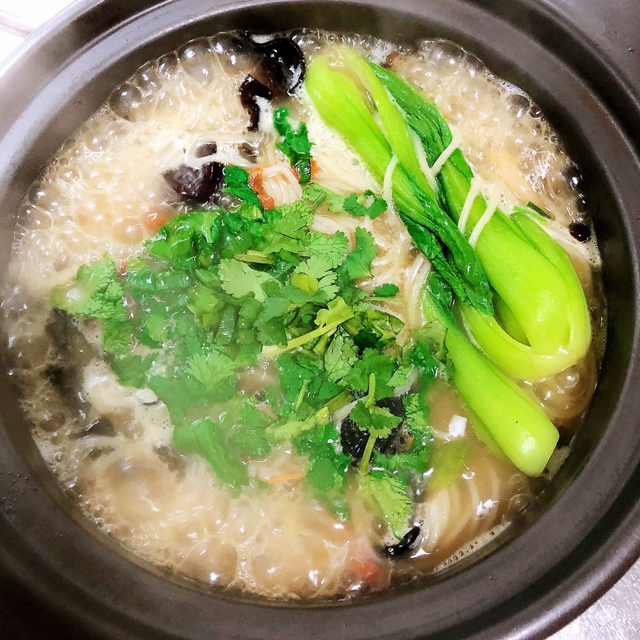 乌鸡米线