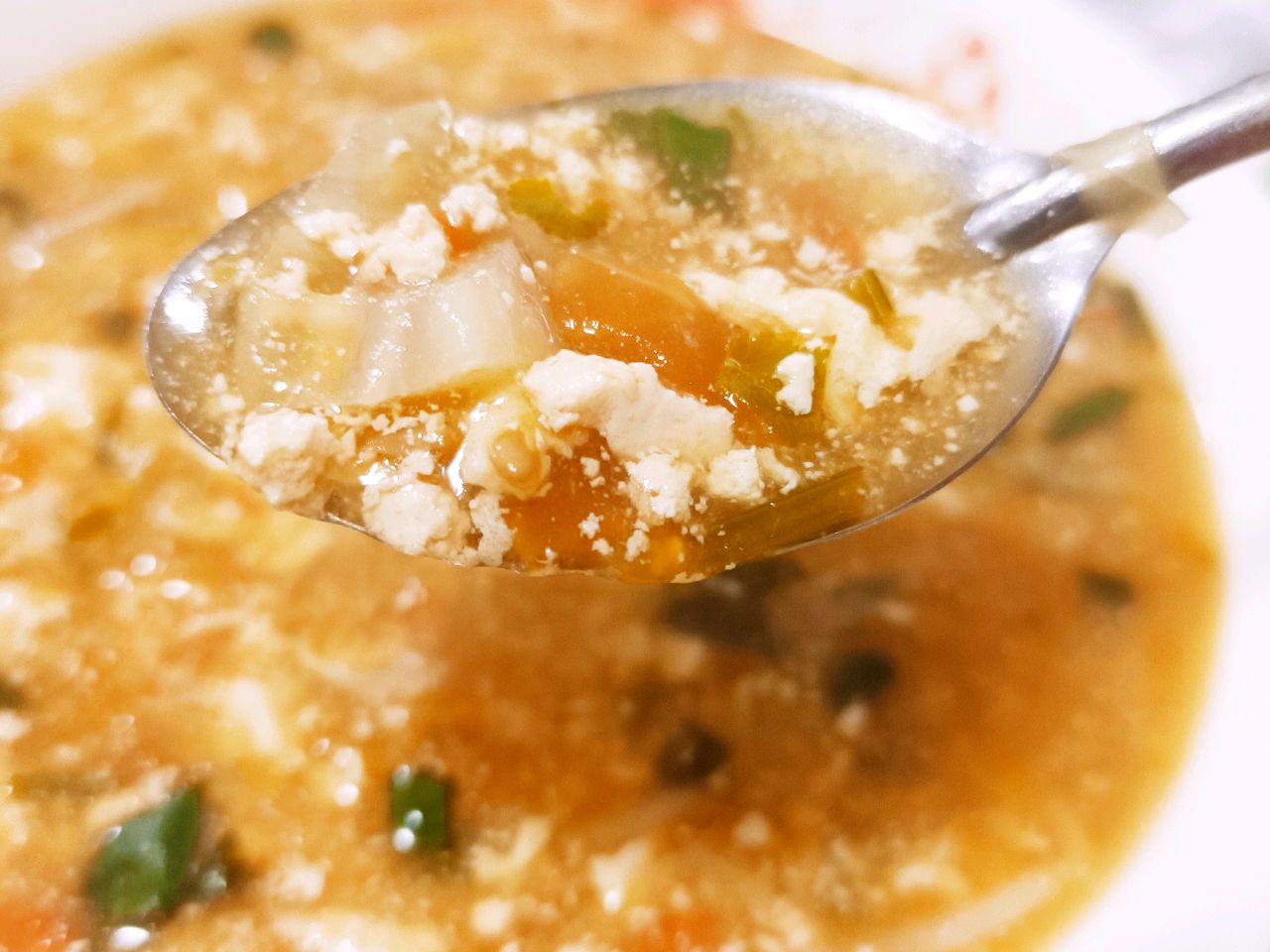 西红柿豆腐汤