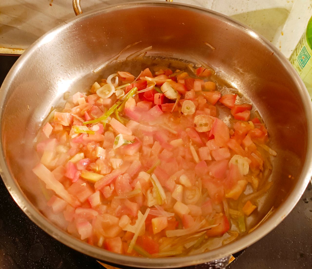 西红柿豆腐汤