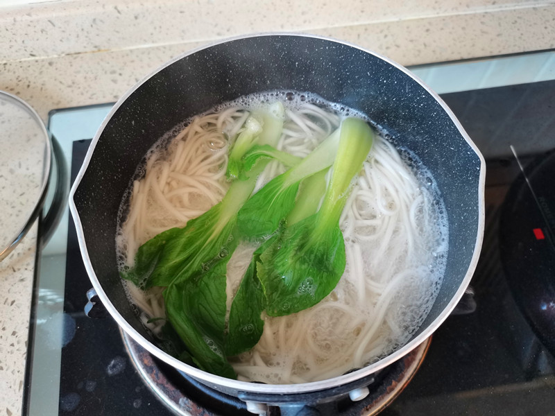 西红柿鸡蛋挂面