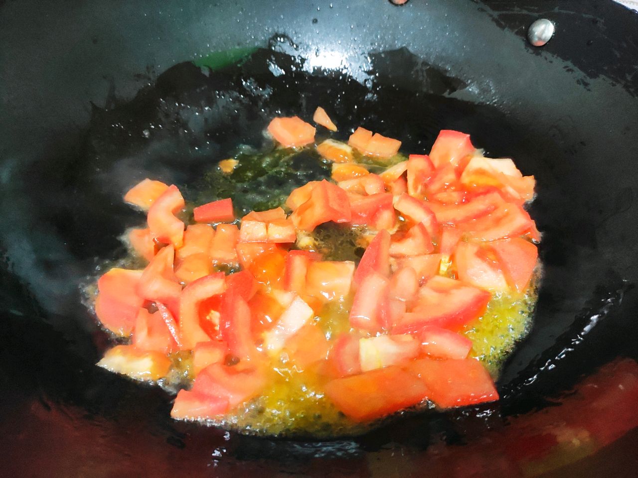 西红柿肉片炖豆腐