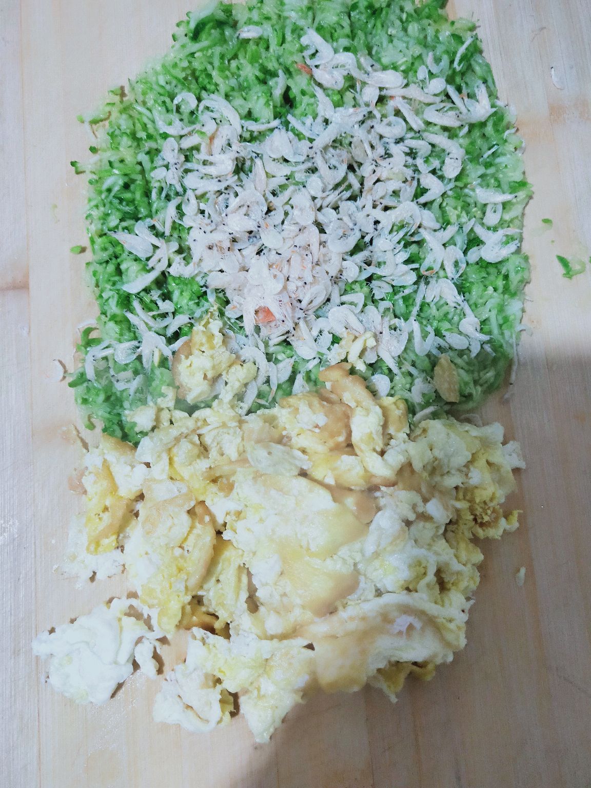 西葫芦鸡蛋饺子