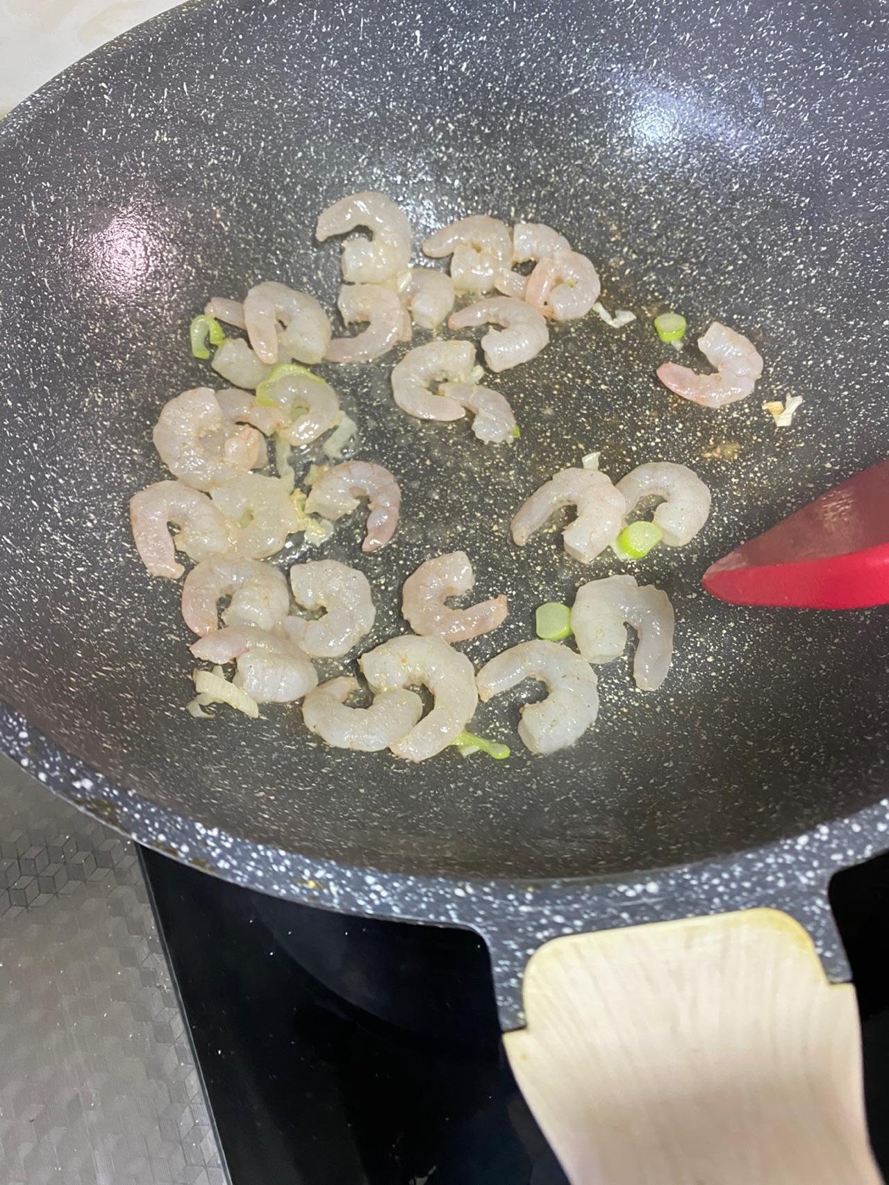 西蓝花炒虾仁