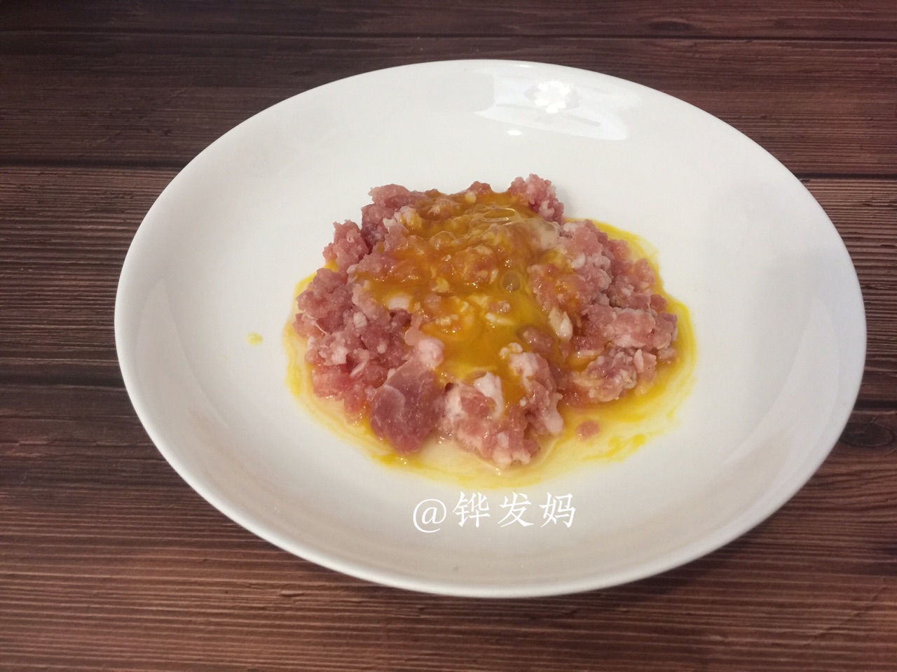 西兰花蒸蛋肉末
