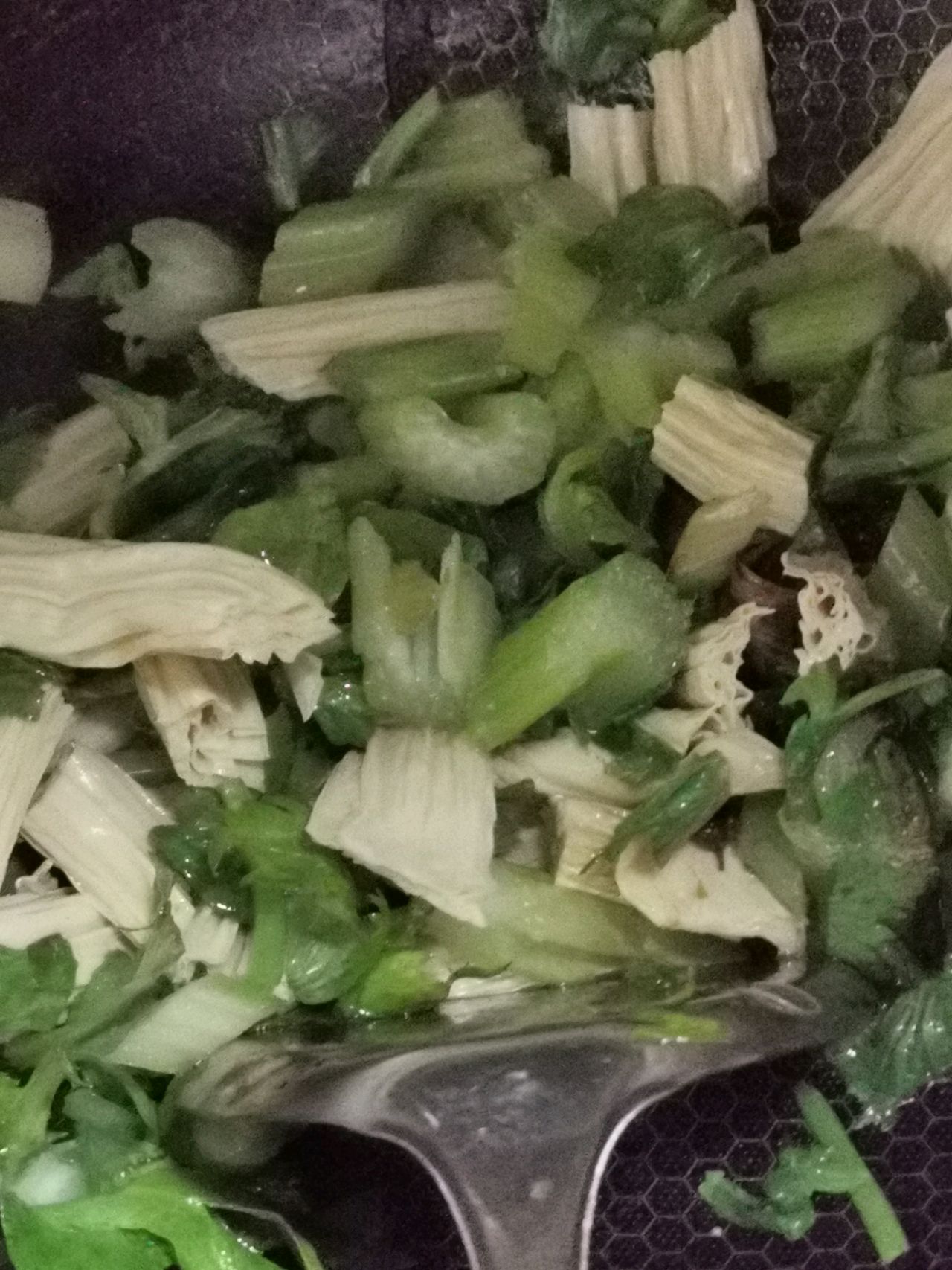 西芹炒腐竹
