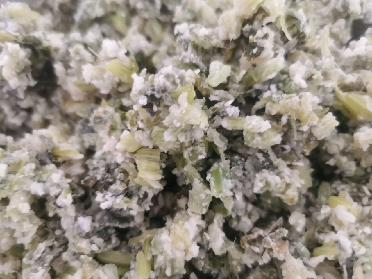 西芹麦饭