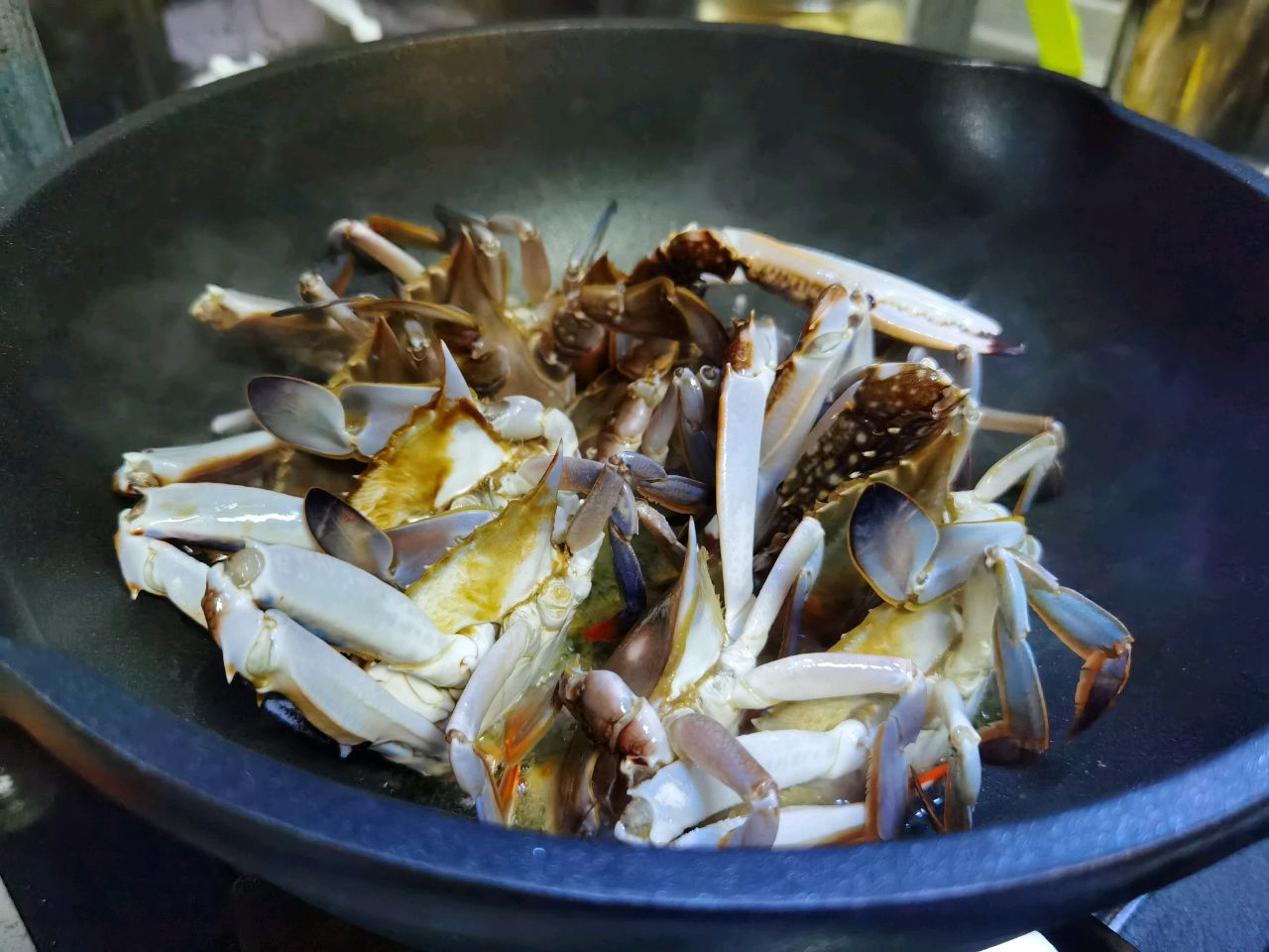 #下饭酱爆小螃蟹#