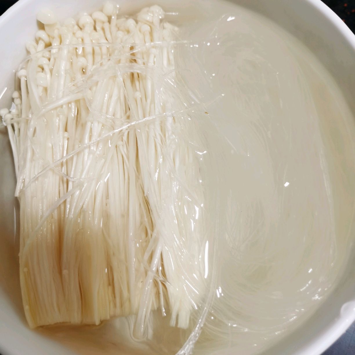 下饭神器：超简单锡纸花蛤粉丝