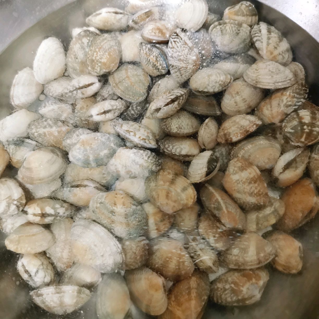 下饭神器：超简单锡纸花蛤粉丝