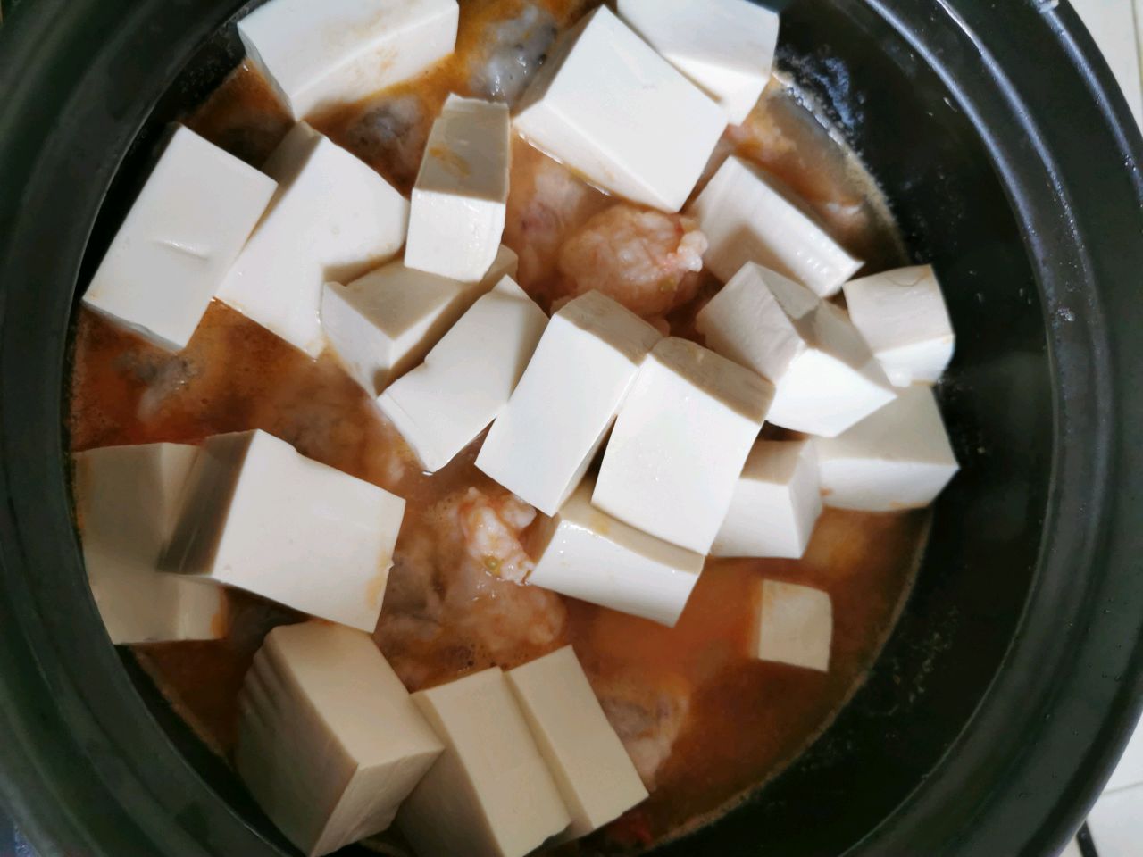 虾滑豆腐煲