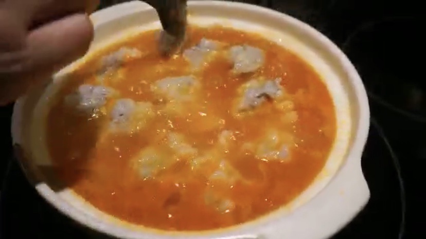虾滑番茄豆腐煲