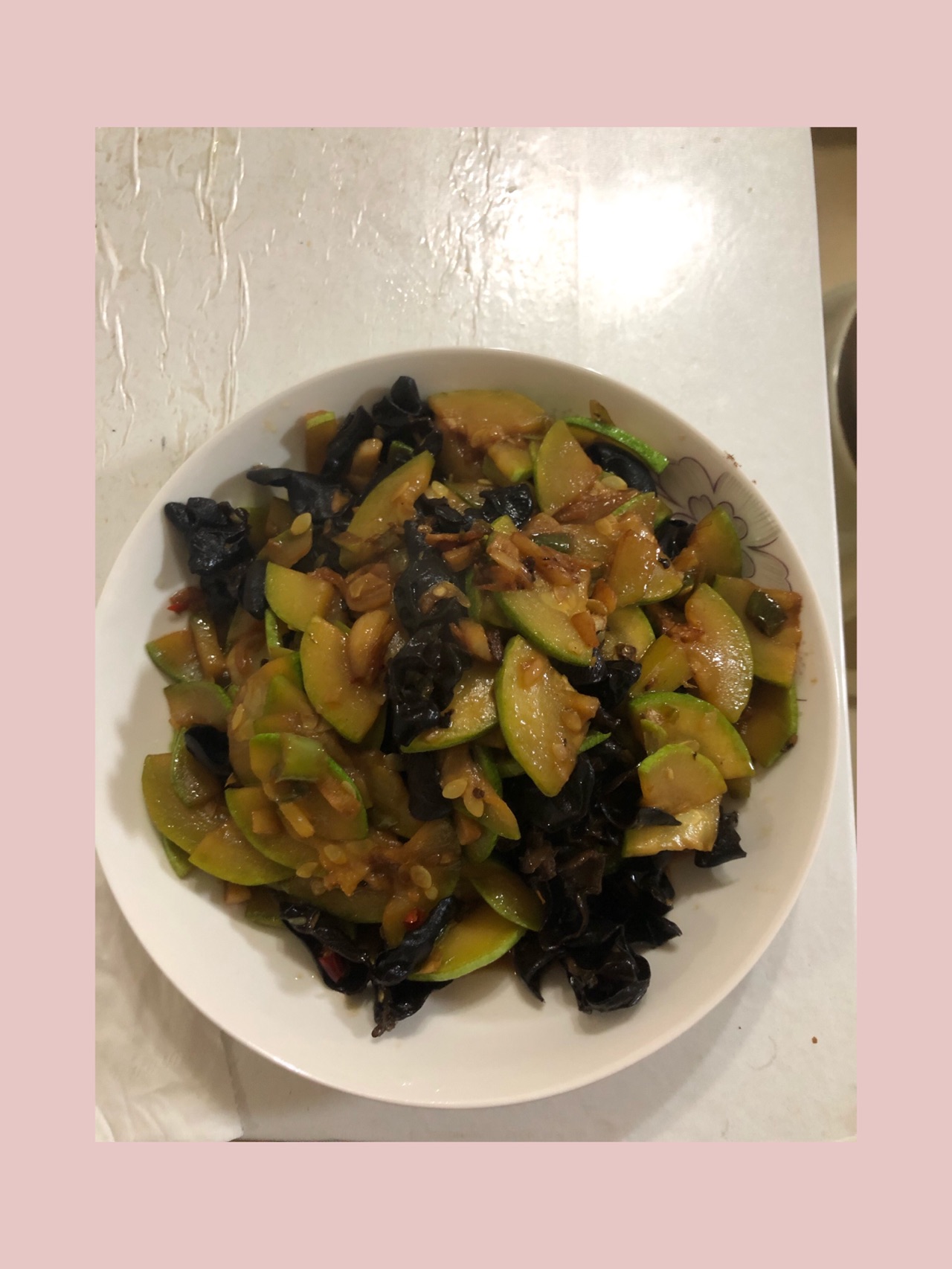 虾皮木耳西葫芦