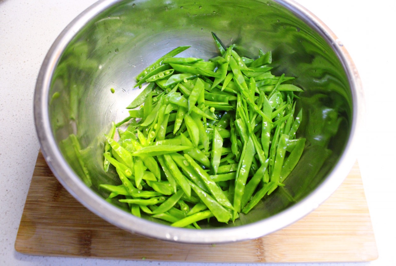 虾仁炒荷兰豆丝