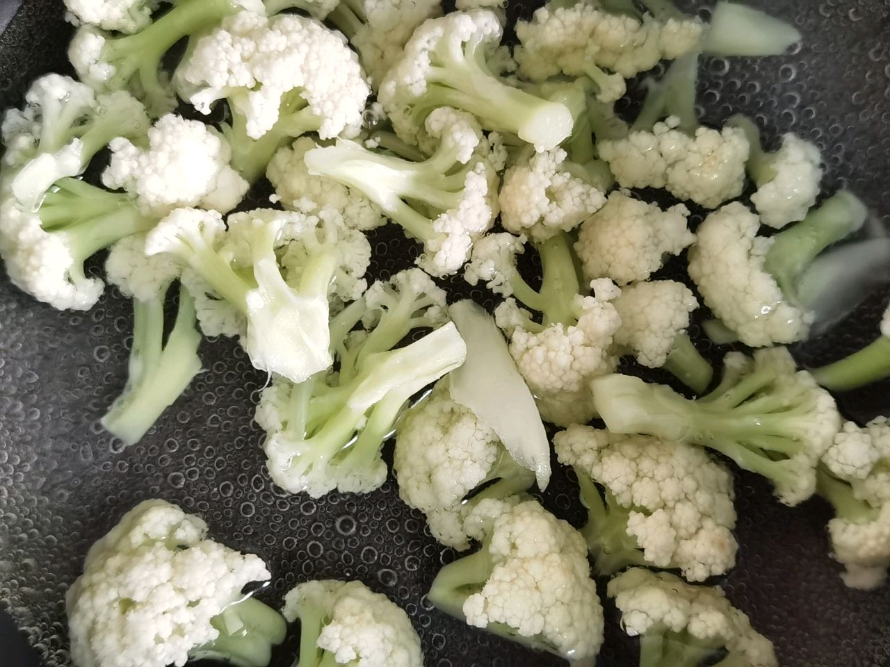 虾仁炒花菜