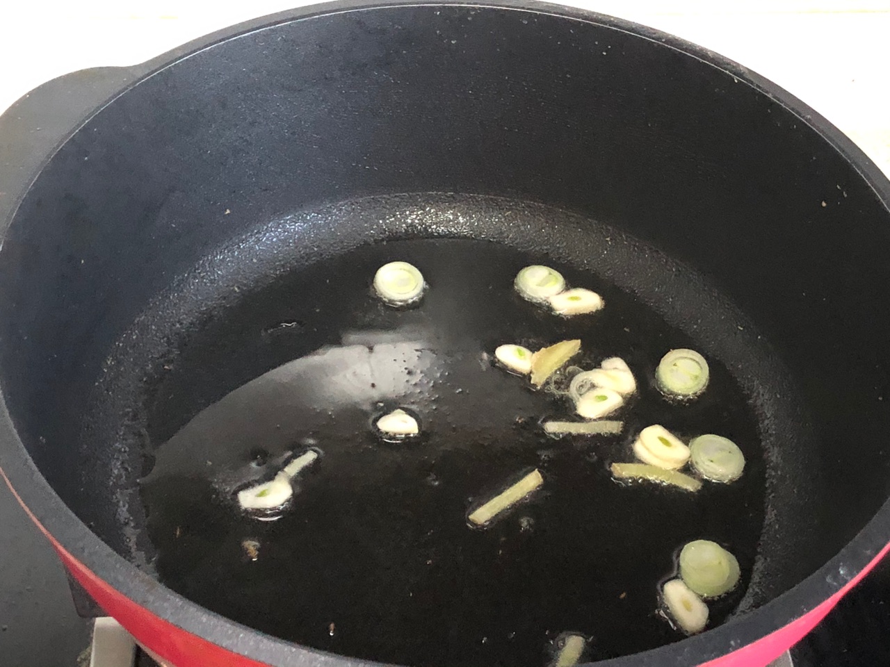 虾仁炒芹菜