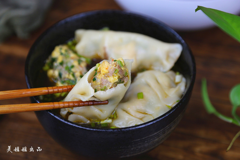虾仁鸡蛋饺子