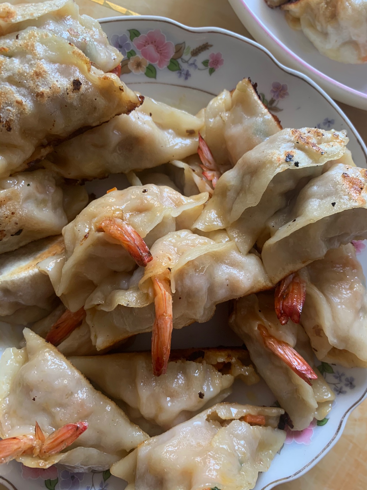 虾肉锅贴