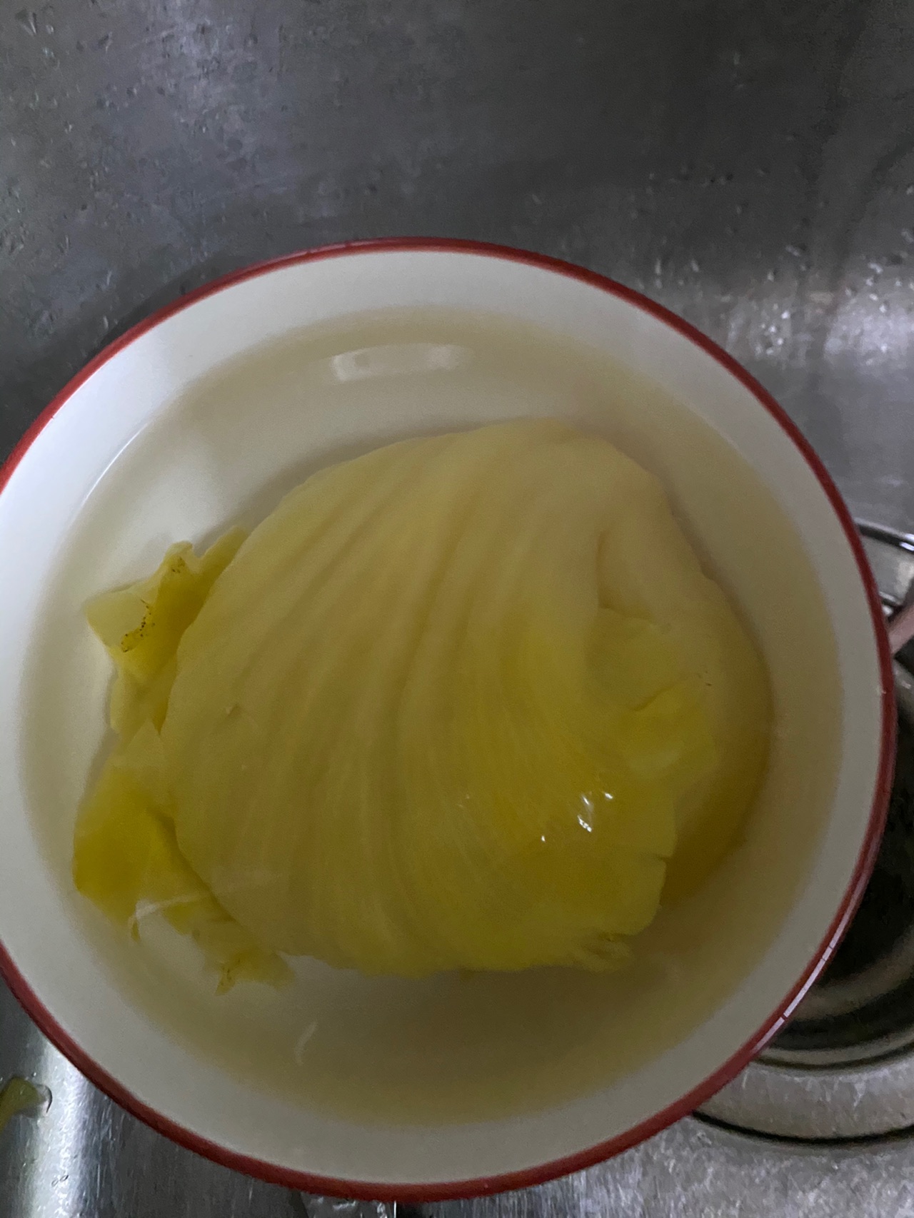 咸菜粉肠煲