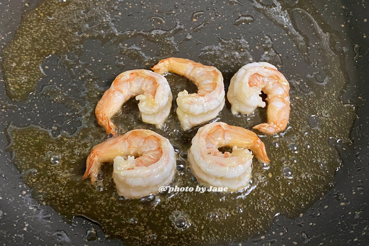 咸蛋黄酱拌面