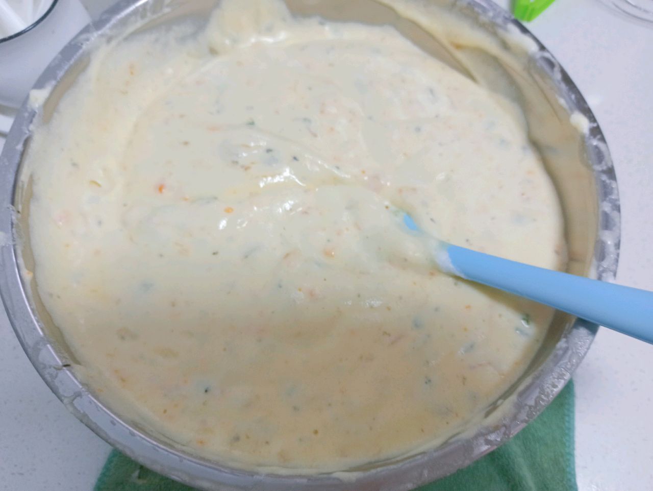 咸蛋黄肉松蛋糕