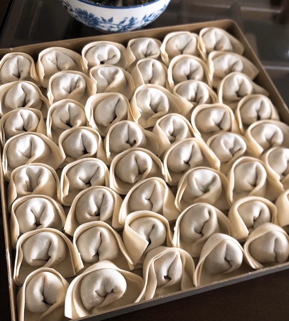 鲜掉眉毛的鸡汤汁馄饨