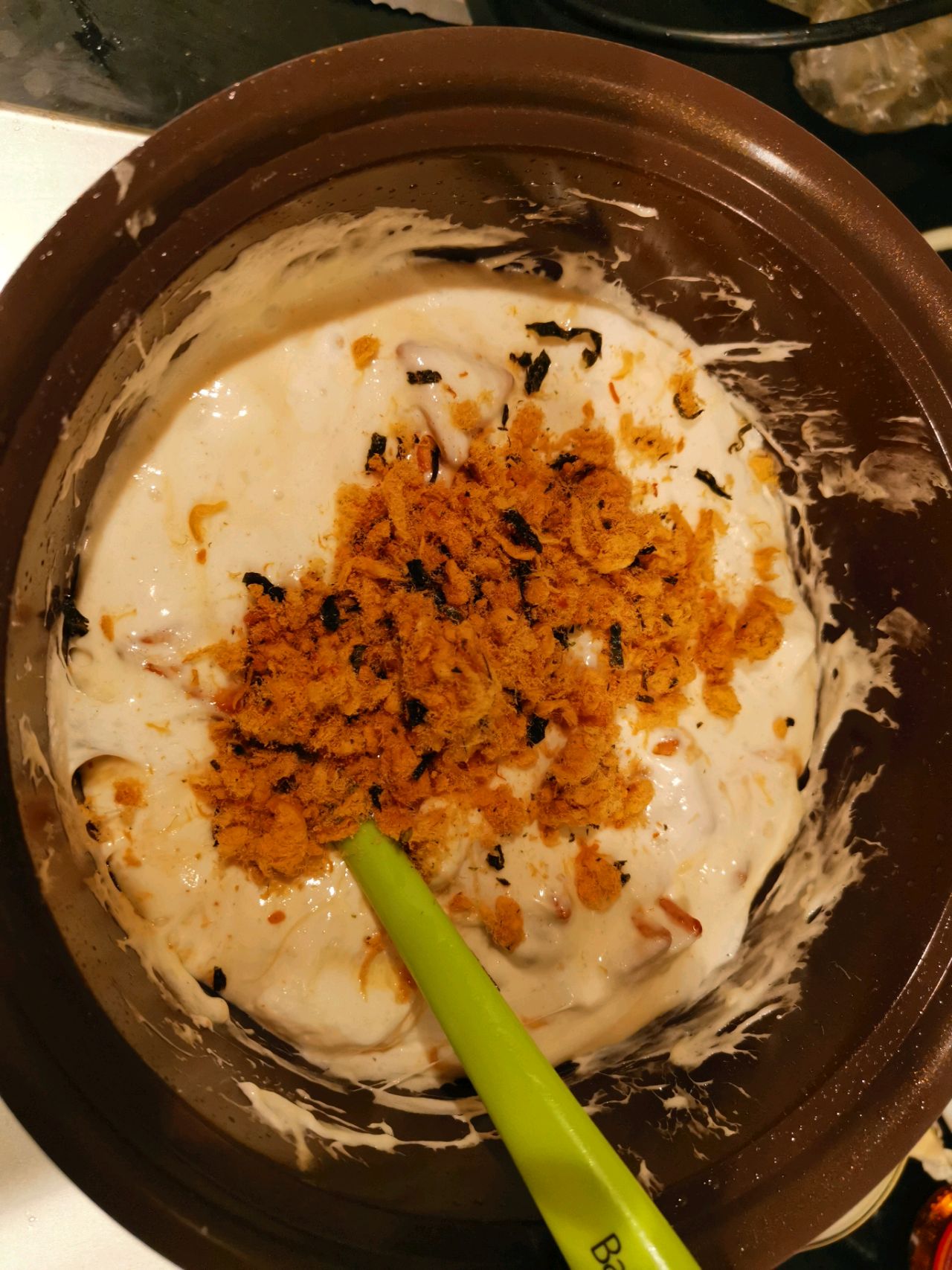 鲜辣肉松雪花酥