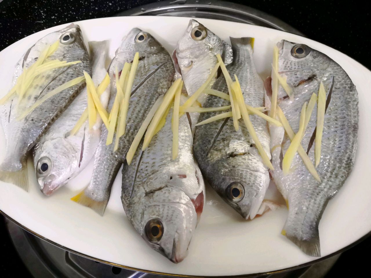 鲜美的浅海鱼