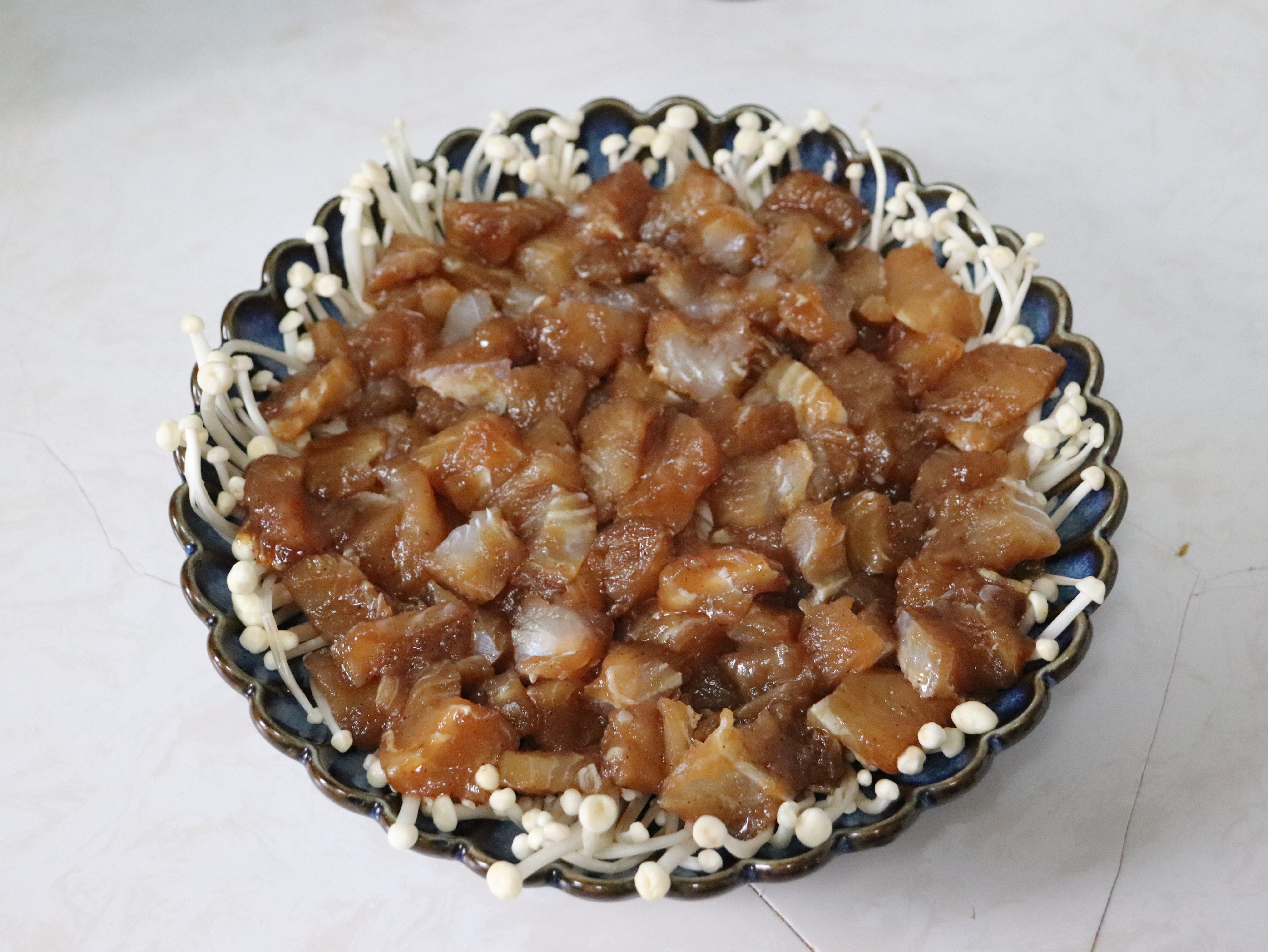 鲜美多汁的蒜蓉龙利鱼