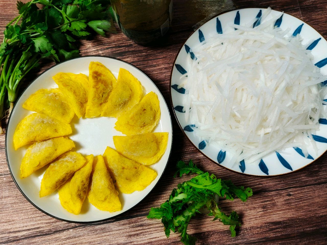 鲜美萝卜丝炖蛋饺