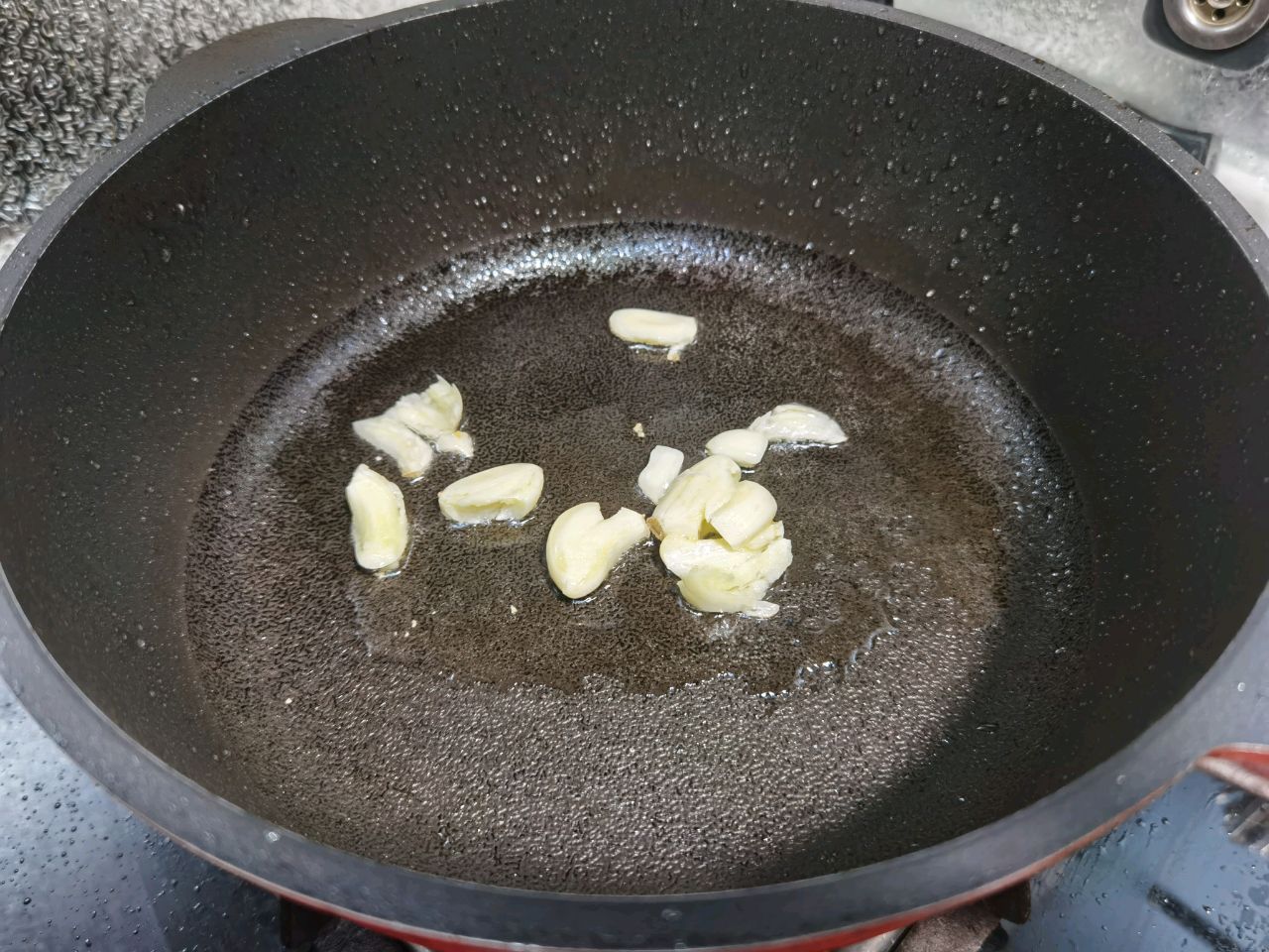 鲜蘑炒青菜