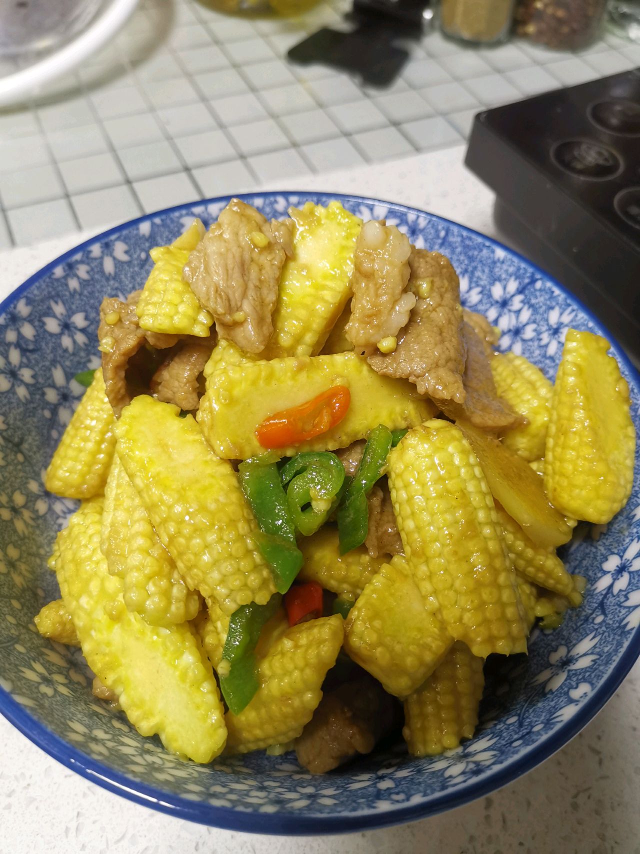鲜嫩的秋季滋味 玉米笋炒肉片