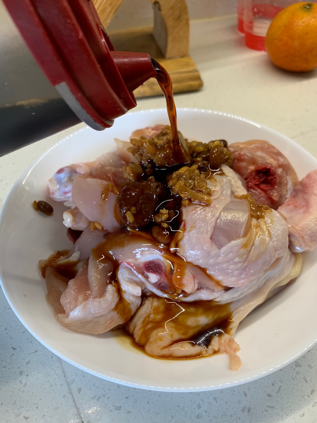 鲜嫩多汁的蒸鸡(电饭锅版)