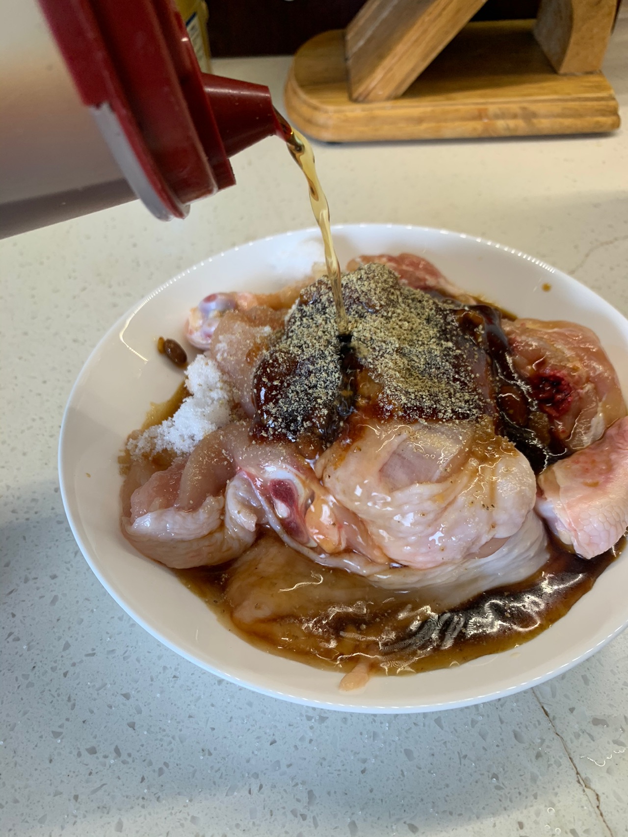 鲜嫩多汁的蒸鸡(电饭锅版)