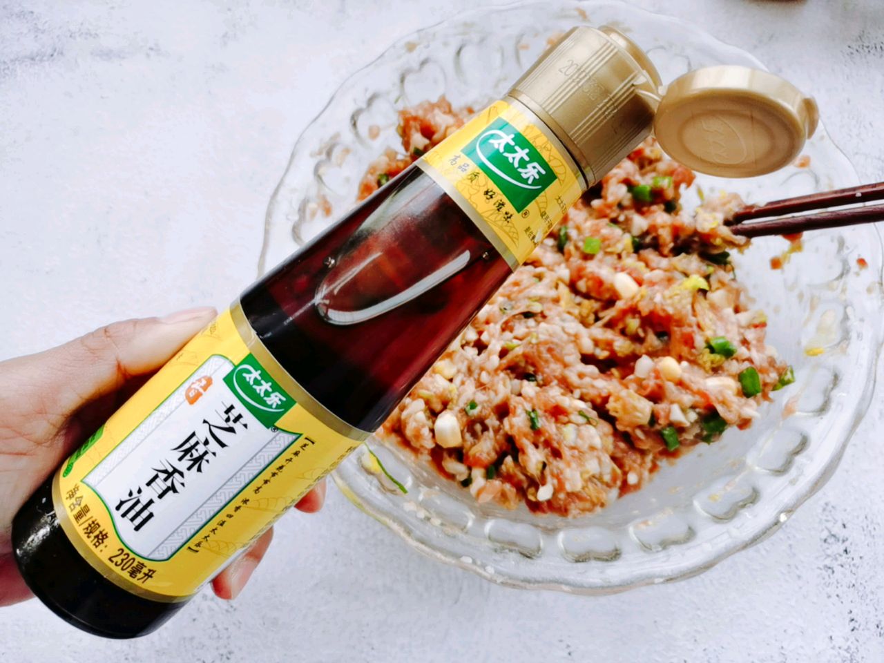 鲜嫩多汁！可煎可蒸马蹄猪肉煎饺