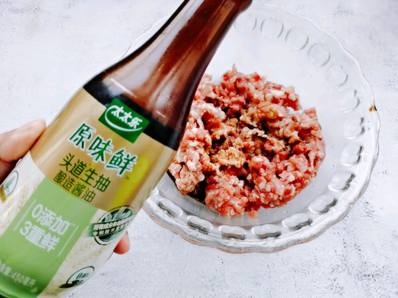 鲜嫩多汁！可煎可蒸马蹄猪肉煎饺