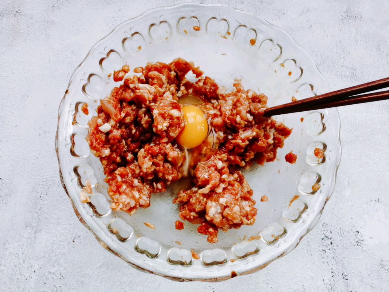 鲜嫩多汁！可煎可蒸马蹄猪肉煎饺