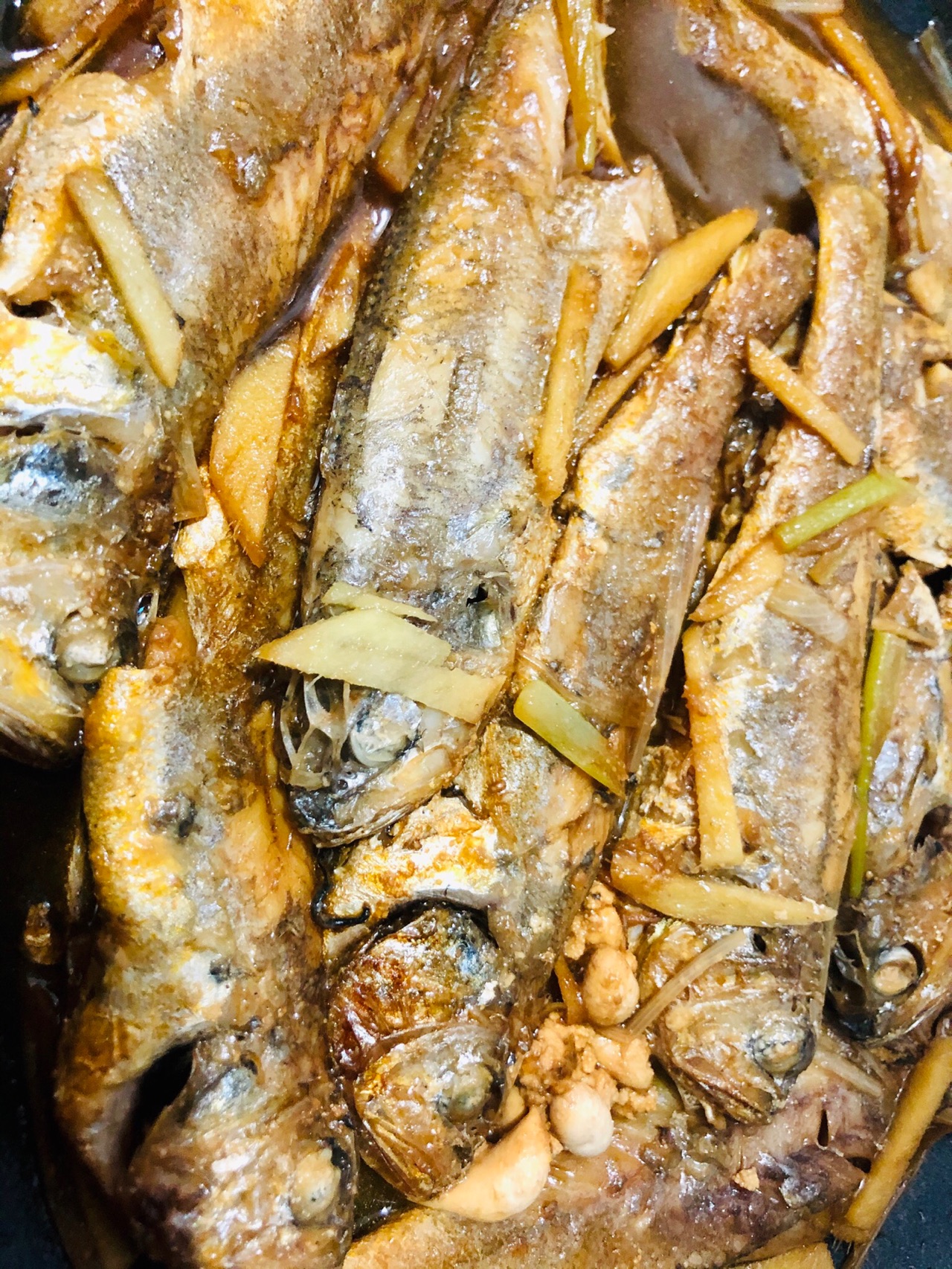 鲜嫩美味红烧小黄花鱼