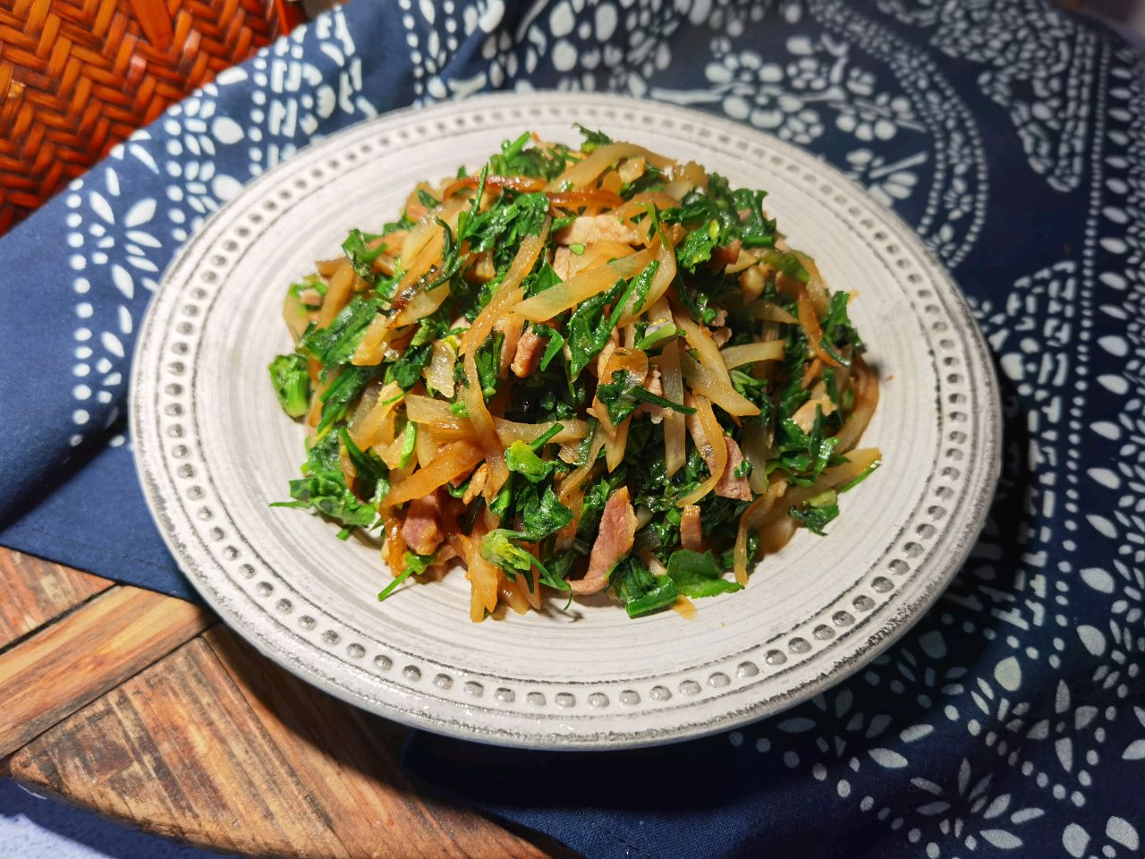 咸肉荠菜萝卜丝